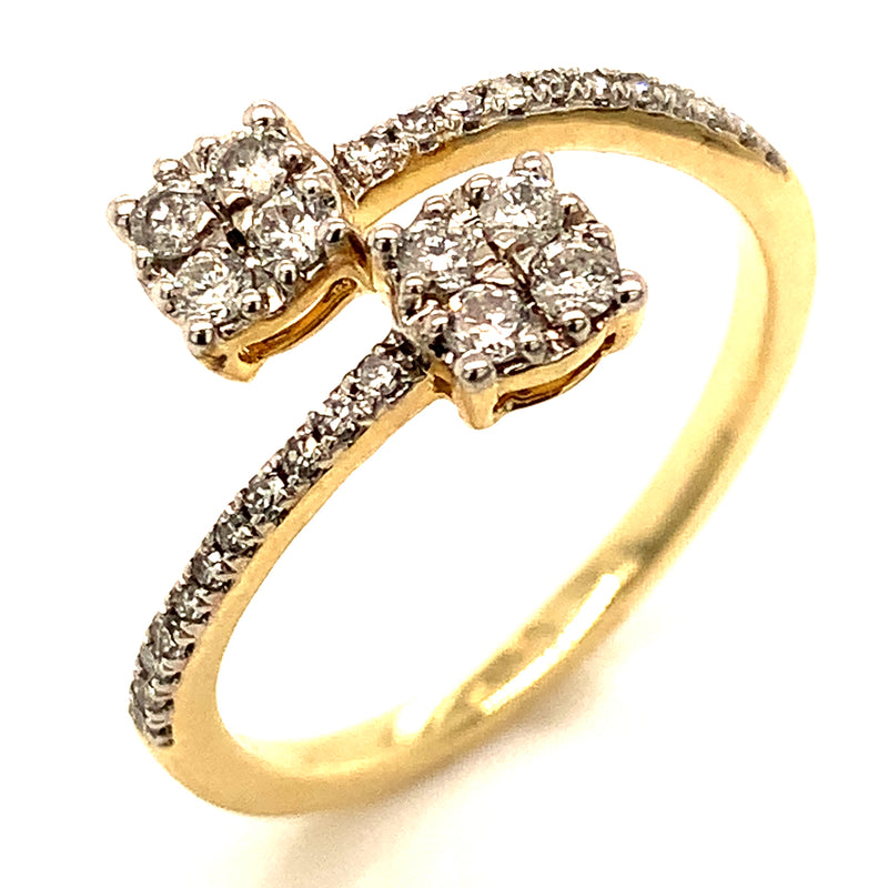 (SOFIA) Anillo con diamantes en oro amarillo 10k