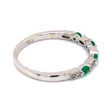 Anillo de esmeralda en oro blanco 14kt.