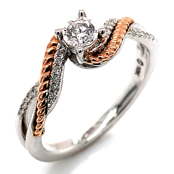 (SOFIA) Anillo con diamantes en oro blanco 10k