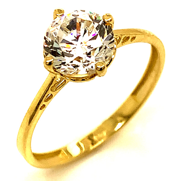 Anillo con circones en oro amarillo 10kt.