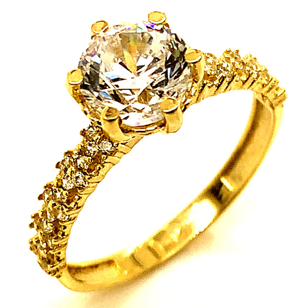 Anillo con circones en oro amarillo 10kt.