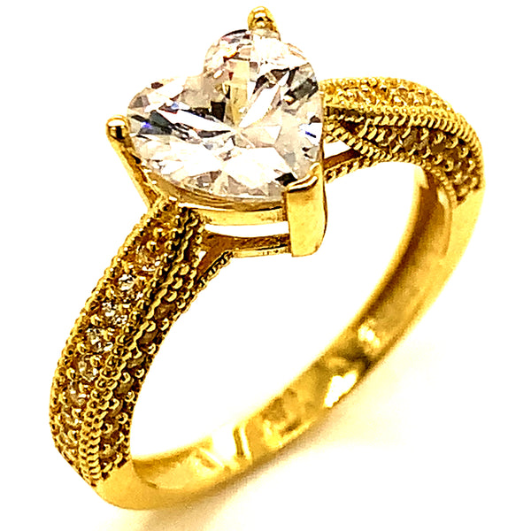 Anillo con circones en oro amarillo 10kt.