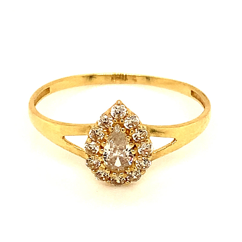 Anillo con circones en oro amarillo 10kt.