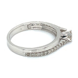 (SOFIA) Anillo con diamantes en oro blanco 10k