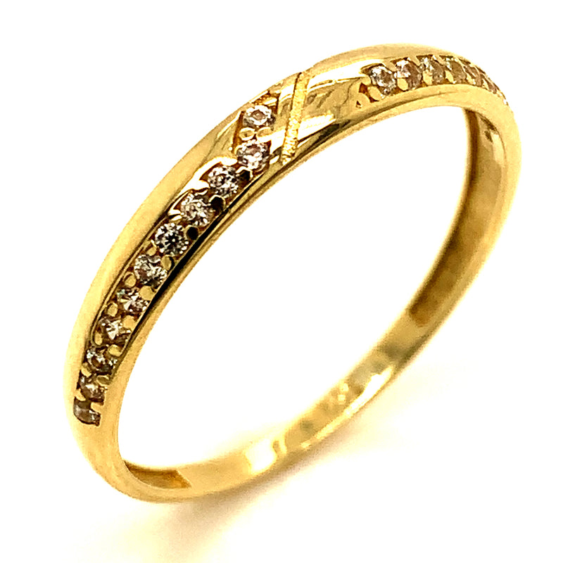 Set de anillos de matrimonio con circones en oro amarillo 10kt