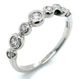 (LD) Anillo con diamante de laboratorio en oro blanco 10kt.