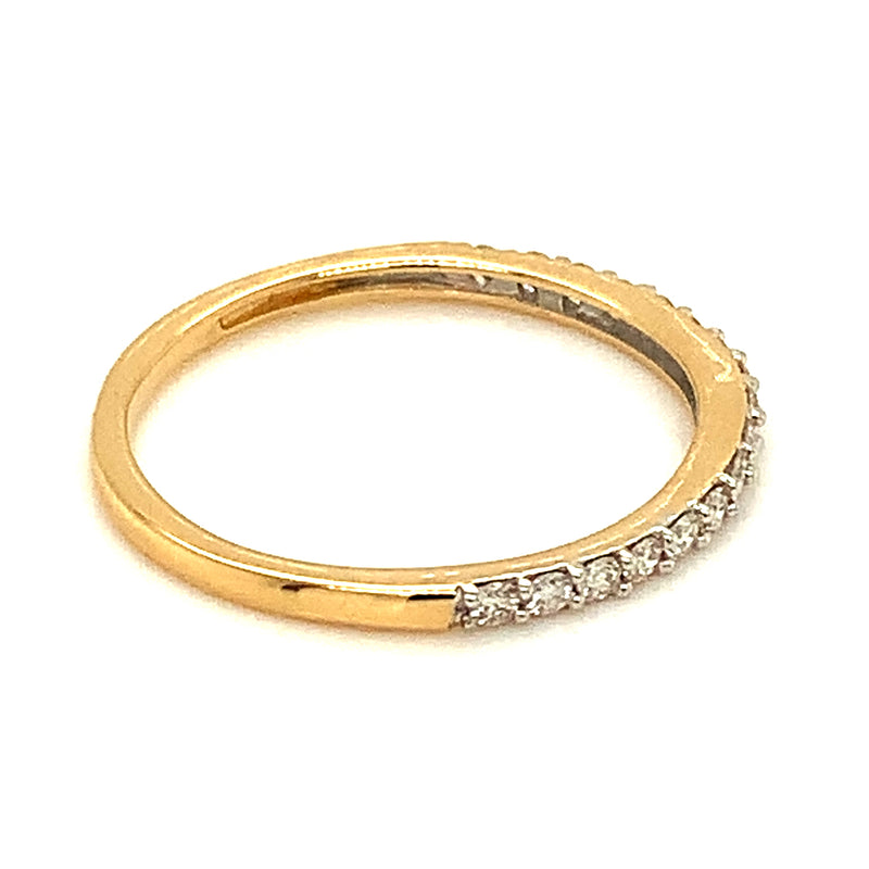 (ND) Banda con diamantes en oro amarillo 14k