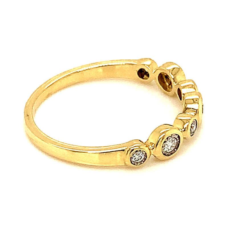 (LD) Anillo con diamante de laboratorio en oro amarillo 10kt.