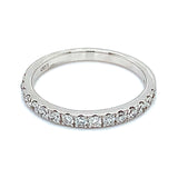 (LD) Banda con diamantes de laboratorio en oro blanco 14kt. D-0.40CTS.