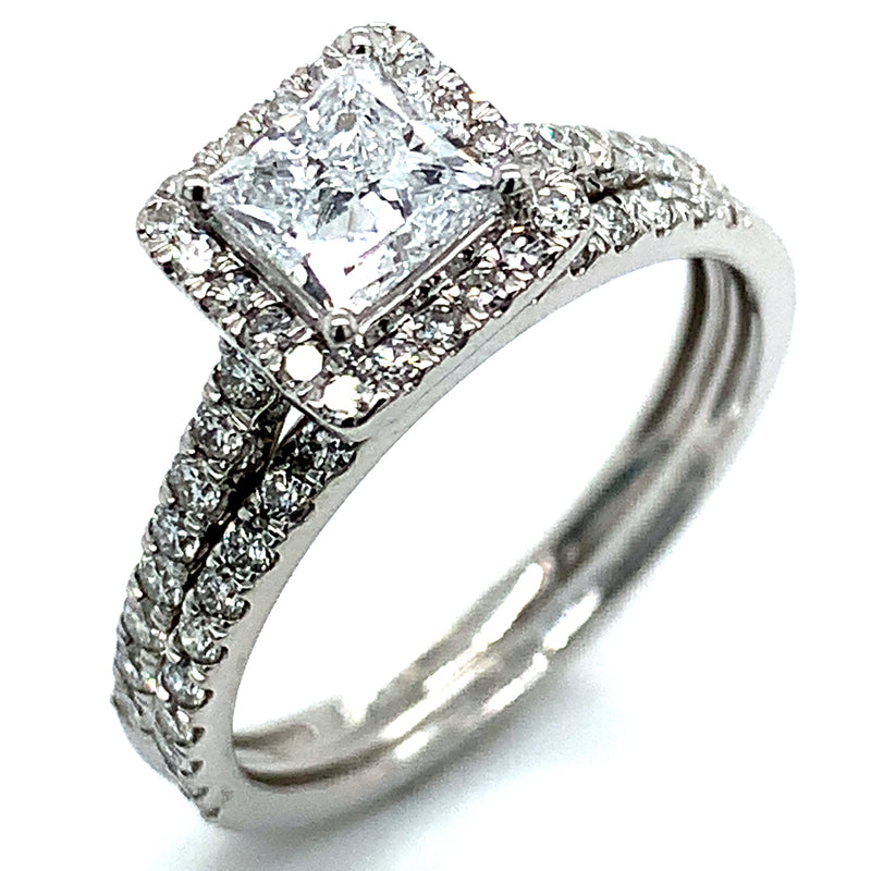 (LD) Set de anillos con diamantes de laboratorio en oro blanco 10kt.