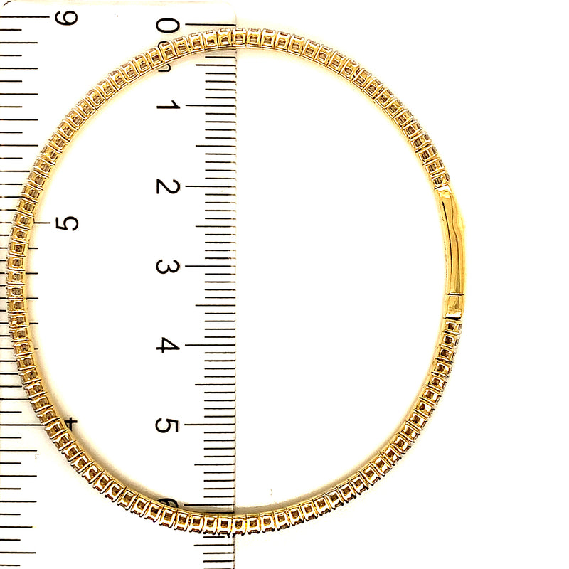 (LD) Caña flexible con diamantes de laboratorio en oro amarillo 14kt.