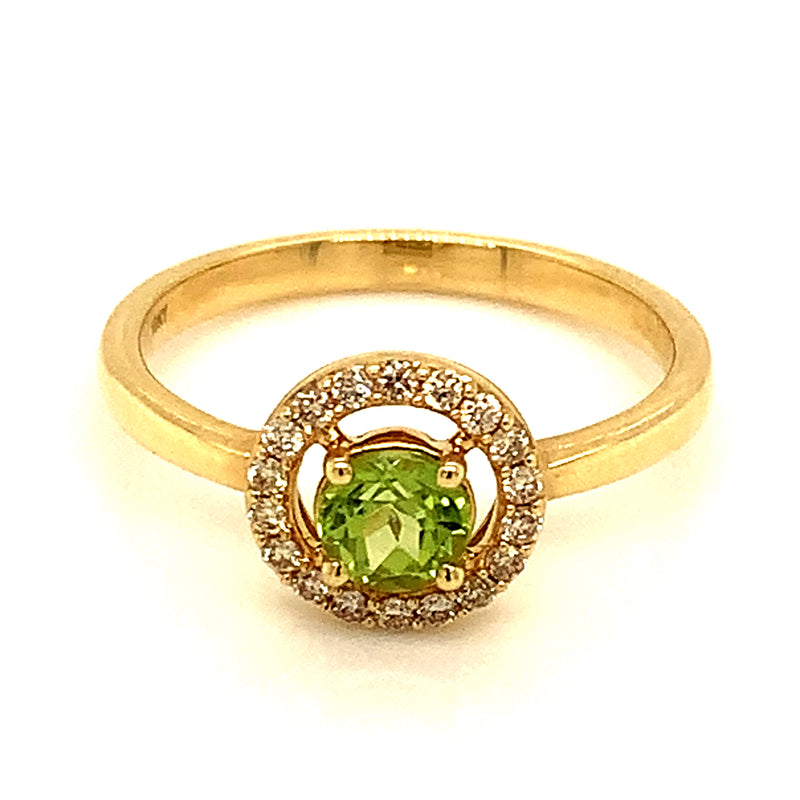 Anillo de Peridoto en oro amarillo 10kt.  ANTES:  $499.00