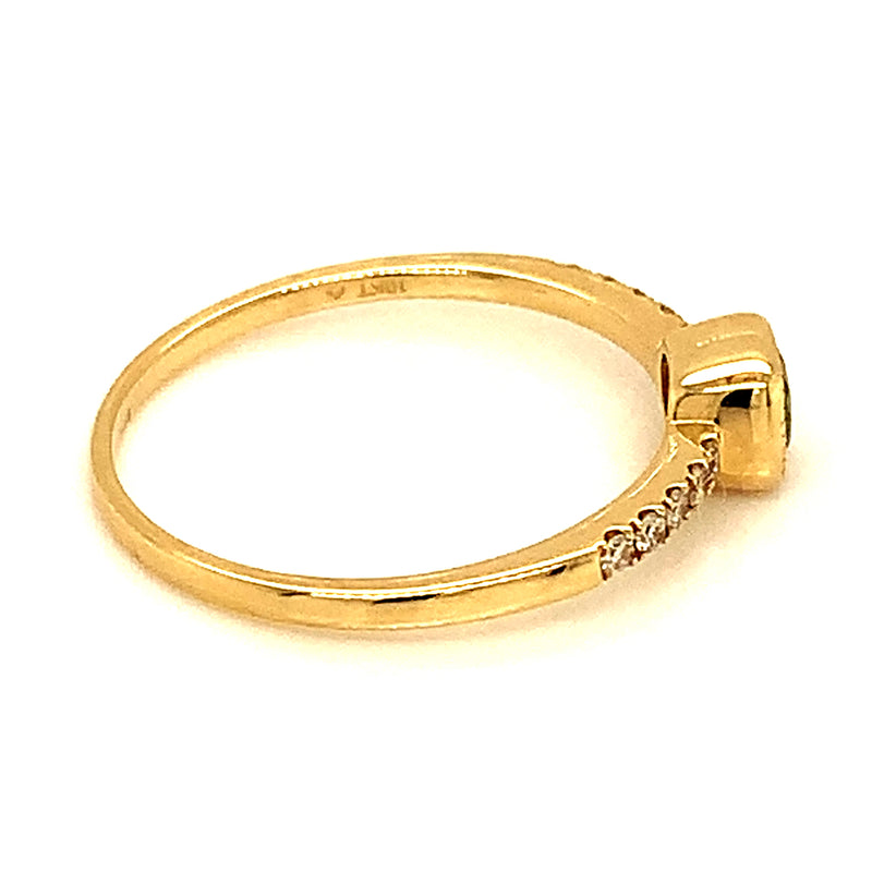 Anillo de Peridoto en oro amarillo 10kt.  ANTES:  $319.00