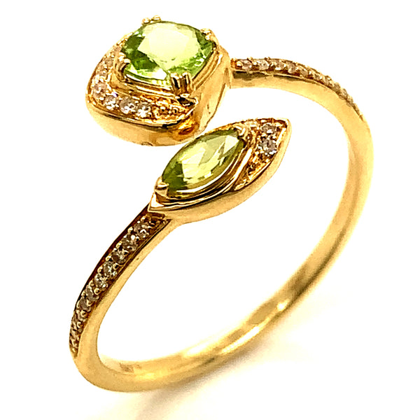 Anillo de Peridoto en oro amarillo 10kt.  ANTES:  $449.00