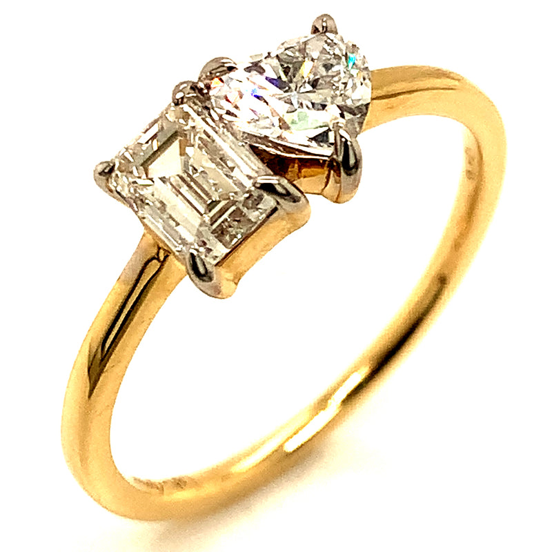 (LD) Anillo con diamantes de laboratorio en oro amarillo 14kt. D-1.00cts