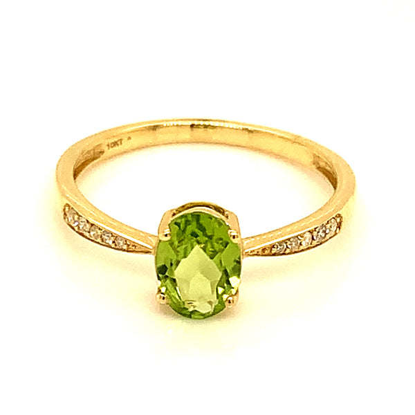 Anillo de Peridoto en oro amarillo 10kt.  ANTES:  $319.00