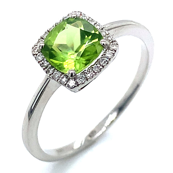 Anillo de Peridoto en oro blanco 10kt.  ANTES:  $449.00