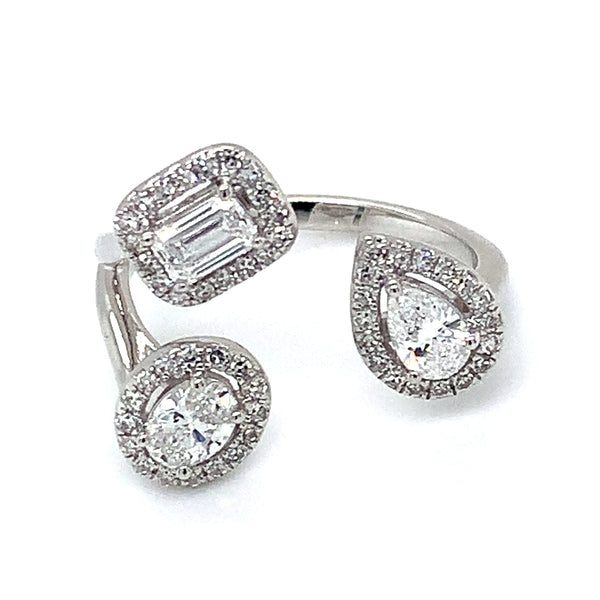 (LD) Anillo con diamantes de laboratorio en oro blanco 14kt.