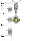 Collar de Peridoto en oro blanco 10kt.  ANTES:  $249.00