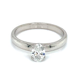 (LD) Anillo con diamante de laboratorio en oro blanco 14kt.
