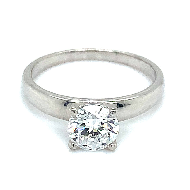 (LD) Anillo con diamante de laboratorio en oro blanco 14kt.
