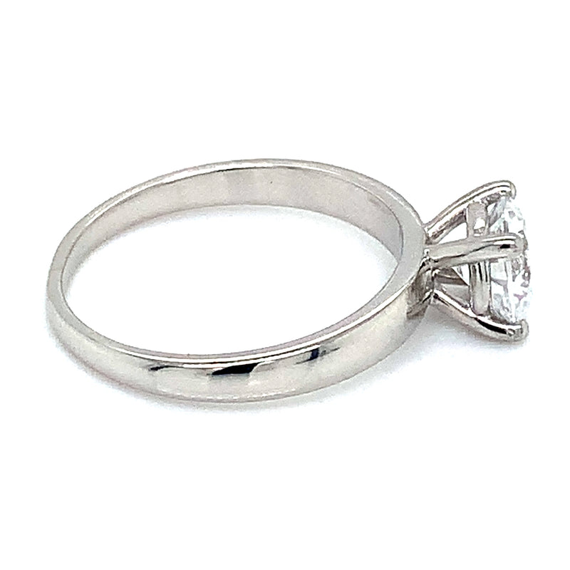 (LD) Anillo con diamante de laboratorio en oro blanco 14kt.