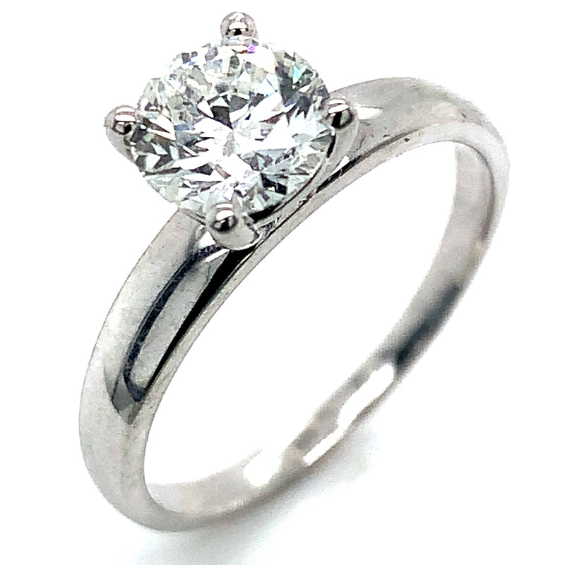 (LD) Anillo con diamante de laboratorio en oro blanco 14kt.