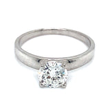 (LD) Anillo con diamante de laboratorio en oro blanco 14kt.