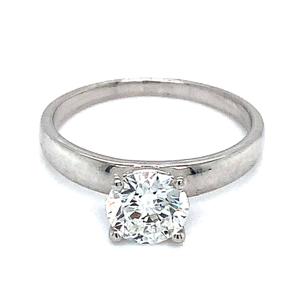 (LD) Anillo con diamante de laboratorio en oro blanco 14kt.
