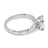 (LD) Anillo con diamantes de laboratorio en oro blanco 14kt.