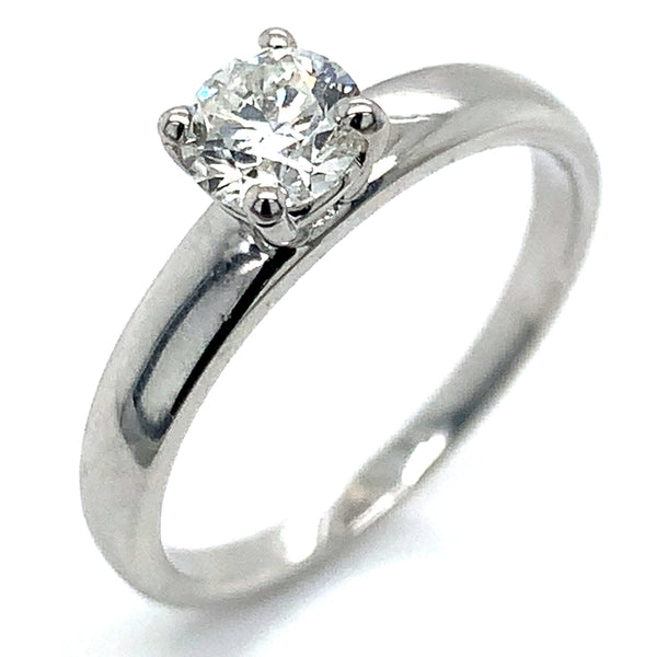 (LD) Anillo con diamante de laboratorio en oro blanco 14kt.