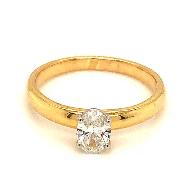 (LD) Anillo con diamante de laboratorio en oro amarillo 14kt.