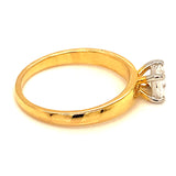 (LD) Anillo con diamante de laboratorio en oro amarillo 14kt.