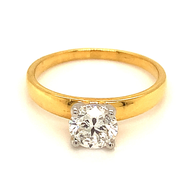 (LD) Anillo con diamante de laboratorio en oro amarillo 14kt.