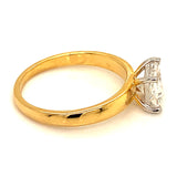(LD) Anillo con diamante de laboratorio en oro amarillo 14kt.