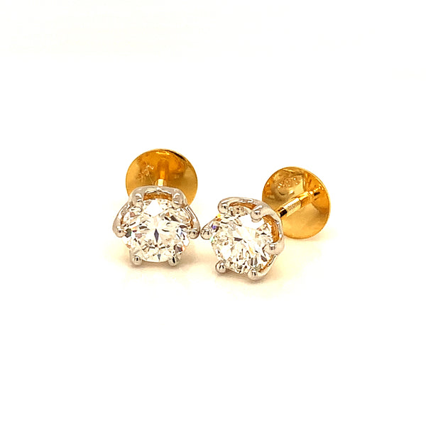(LD) Aretes con diamantes de laboratorio en oro amarillo 14kt.