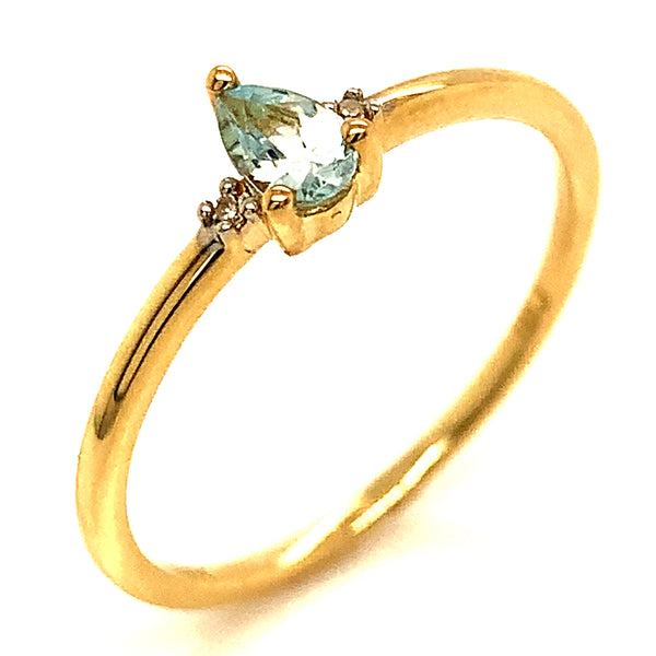 Anillo de aguamarina en oro amarillo 10kt.