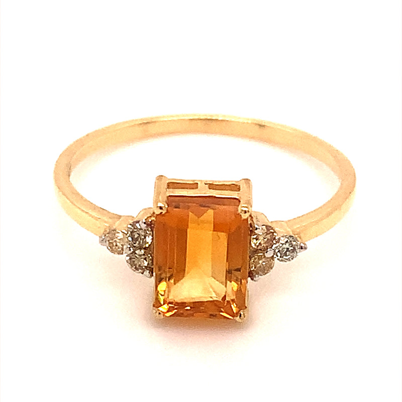 Anillo de citrino en oro amarillo 18k  ANTES: $849.00