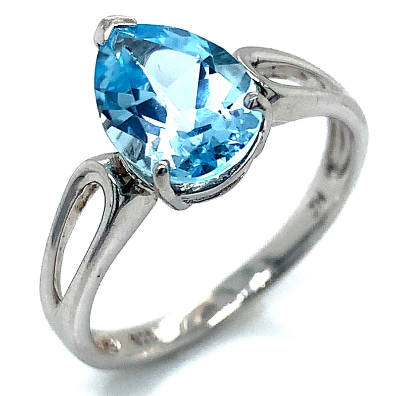 Anillo de cuarzo azul en plata 925 ANTES: $120.00