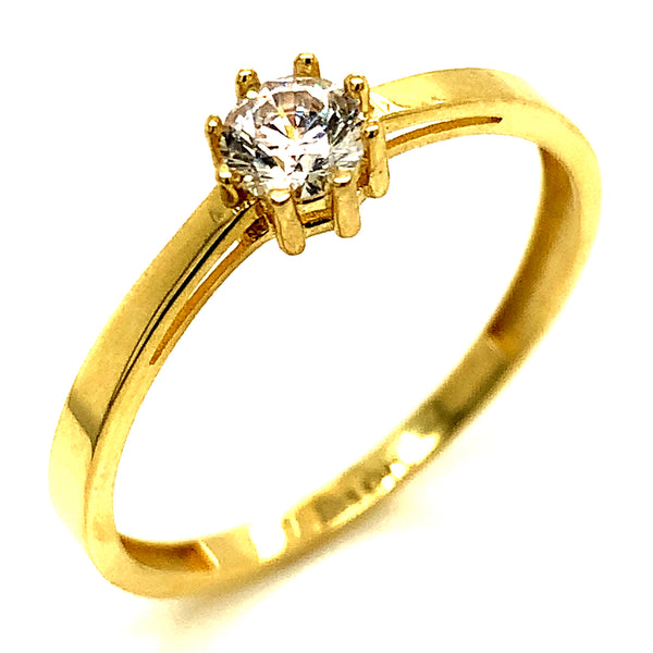 Anillo (circones) en oro amarillo 10kt.