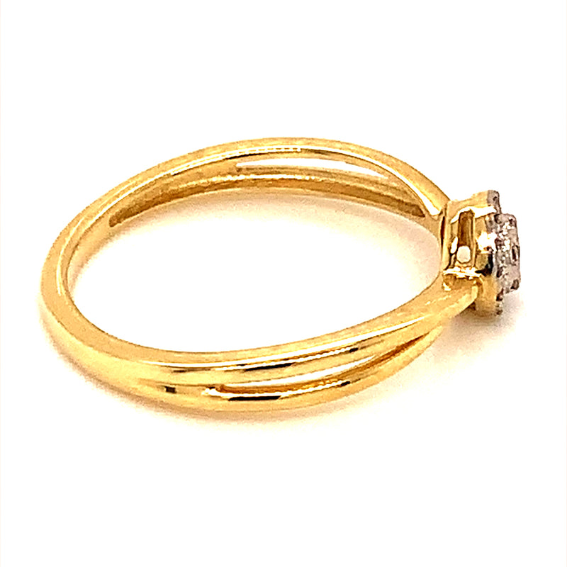 (SOFIA) Anillo con diamantes en oro amarillo 10kt