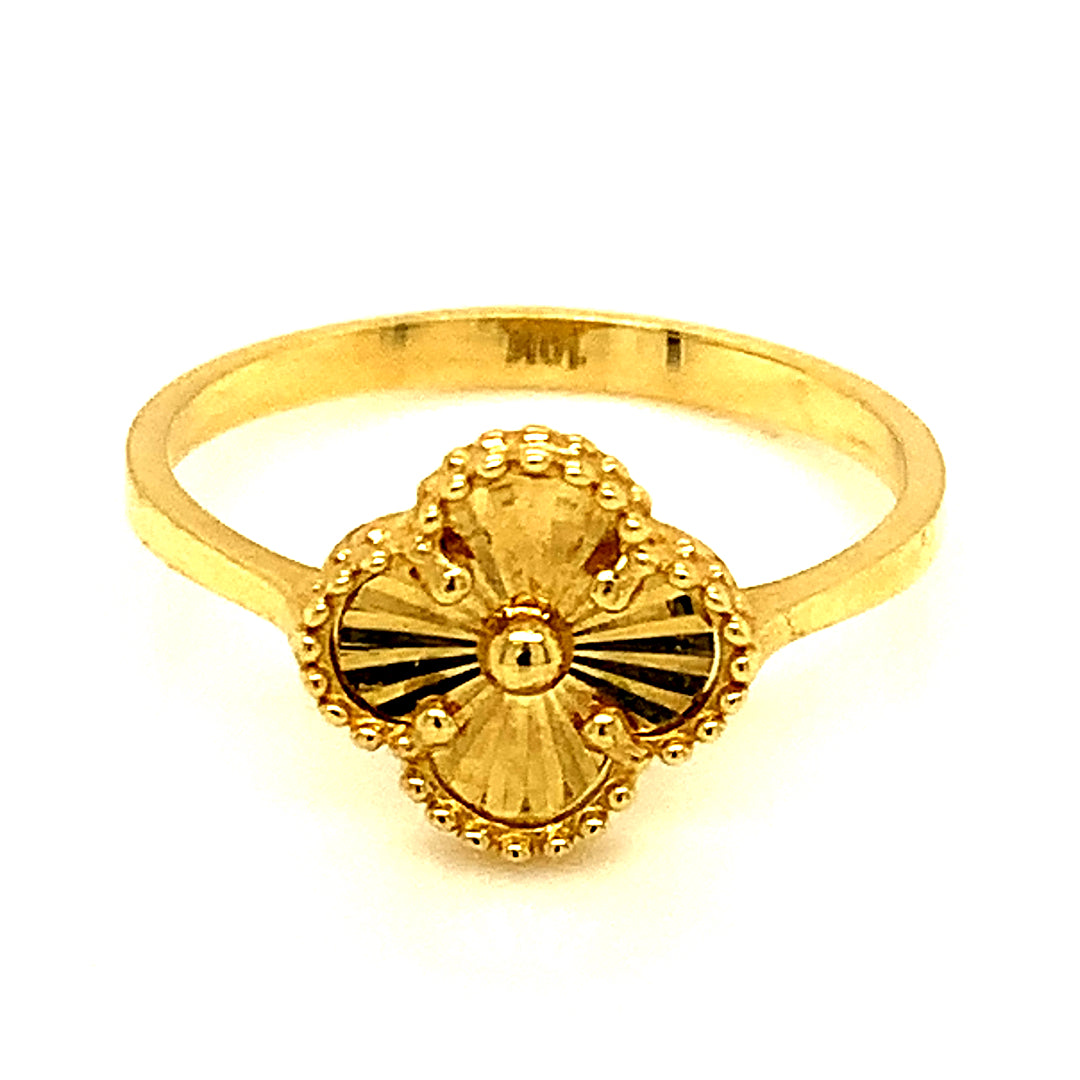 Anillo (trébol) en oro amarillo 10kt.