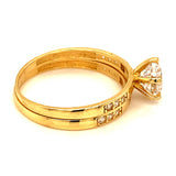 Set de anillos con circones en oro amarillo 18kt.