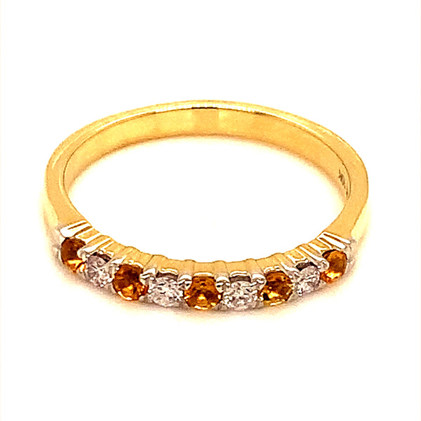 Anillo de Citrino con diamantes en oro amarillo 10kt.