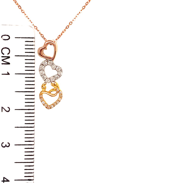 Collar (corazónes) con diamantes en oro tres tonos 10kt. 45cm  ANTES: $399.00