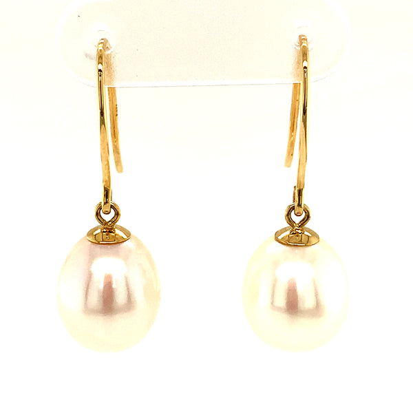 Aretes de perlas cultivadas en oro amarillo 14kt