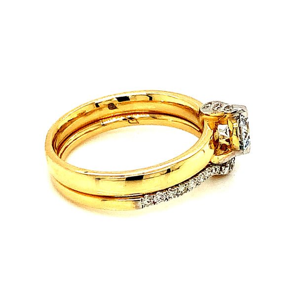 (LD) Set de anillos  con diamantes de laboratorio en oro amarillo 10kt.