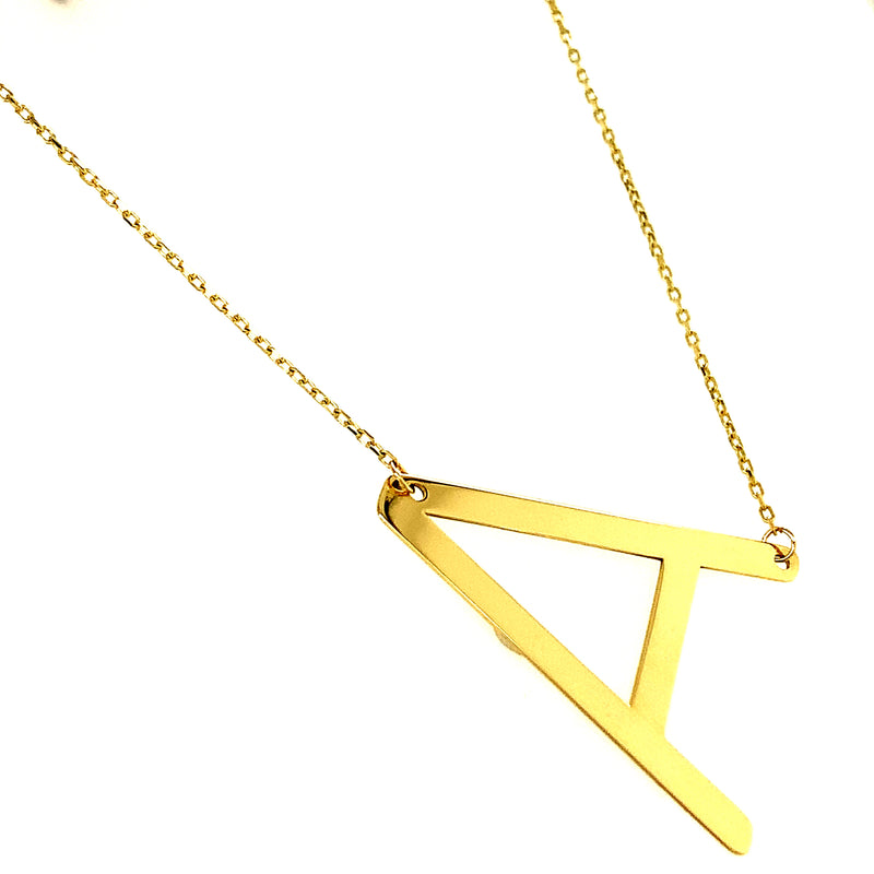 Collar con inicial (A) en oro amarillo 10kt. 45cm