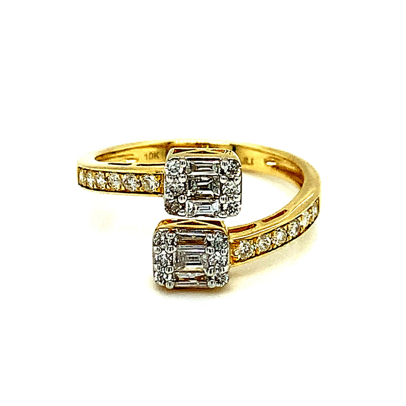 (SOFIA) Anillo con diamantes en oro amarillo 10k  ANTES: $899.00