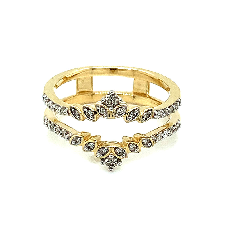 (SOFIA) Bandas con diamantes en oro amarillo 10kt.